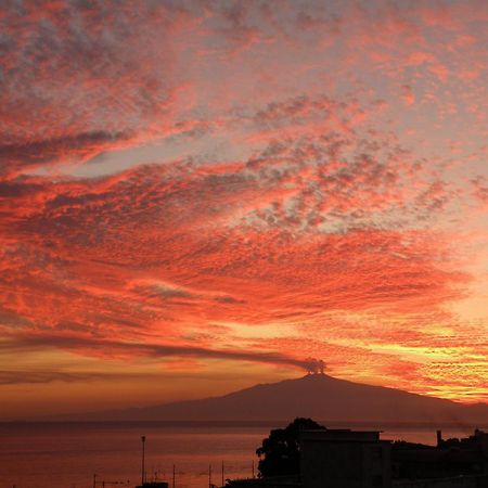 فندق Terrazze Sul Mare ميليتو دي بورتو سالفو المظهر الخارجي الصورة